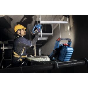 BOSCH GLI 18V-3000 AKÜLÜ FENER (SOLO)