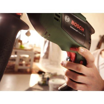 Bosch Universalimpact 700 Darbeli Matkap+Xlıne 33 Parça Set+Çanta Hediye