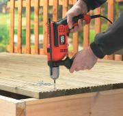 Black&Decker CD714CREW2 710Watt 13 mm Darbeli Matkap + 40 Parça Delme Vidalama Seti