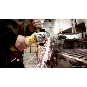 DEWALT DWE4357 1700 W 125 MM TAŞLAMA MAKİNESİ