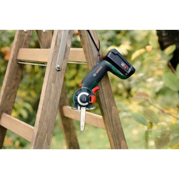 Bosch AdvancedCut 18 NanoBlade Testere 2,5 Ah (Ambalaj Hasarlı)