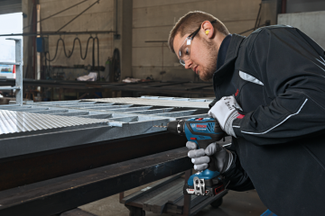 Bosch GSB 18-2 Li Darbeli 2x2 Ah Çift Akülü Vidalama